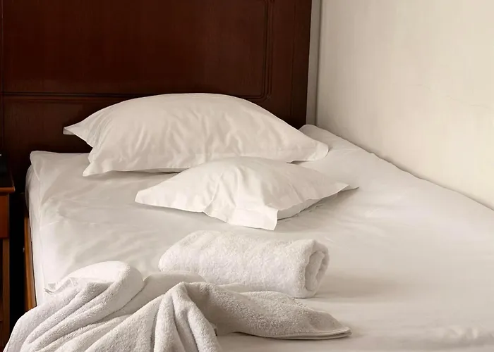 Hotel Emma Est